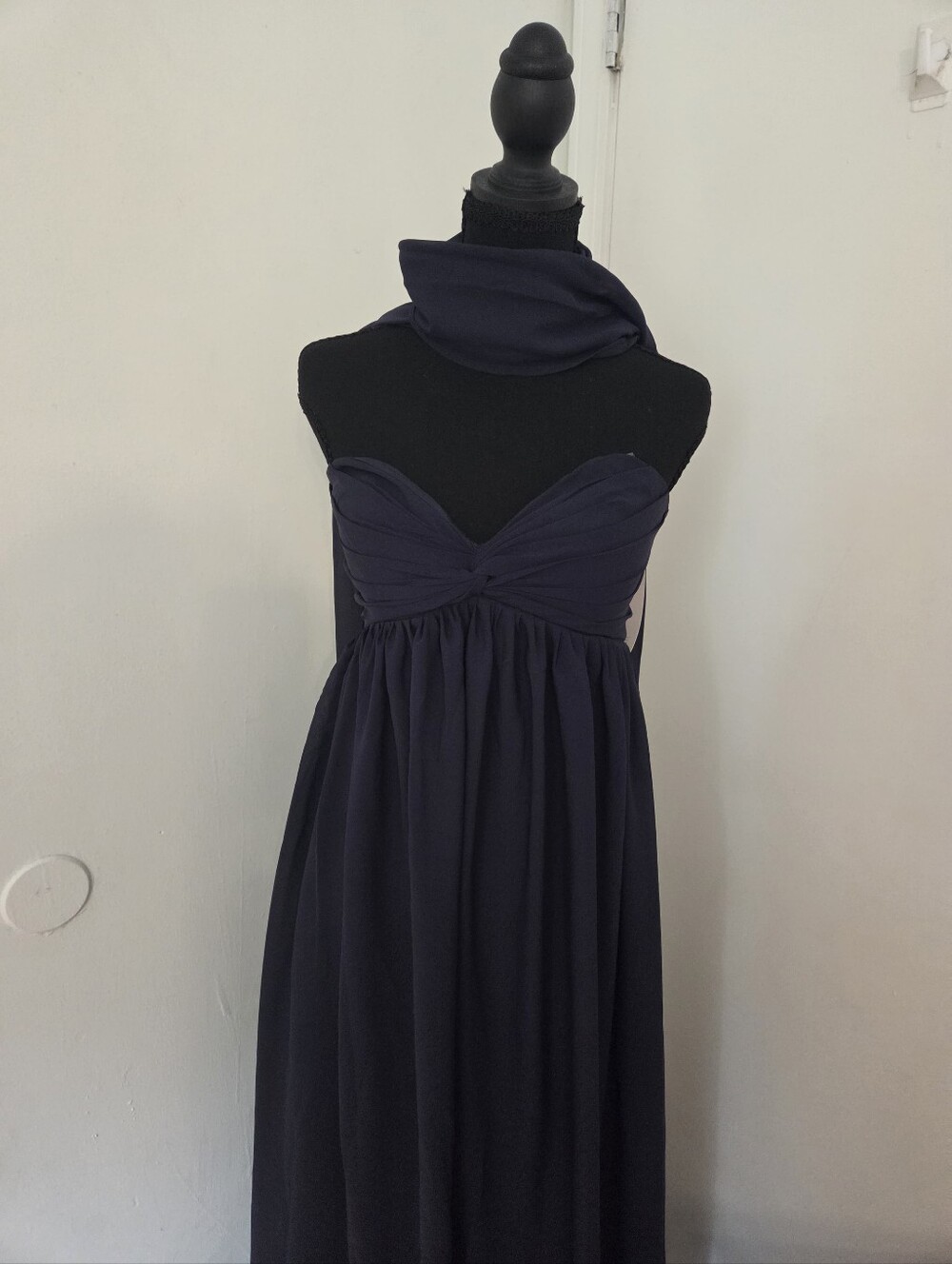 Elegant Strapless Navy Maxi Dress with Scarf